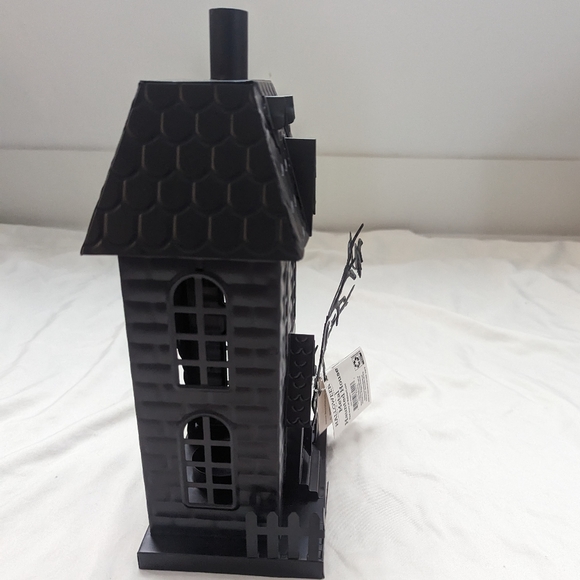 Metal haunted house candle holder - Picture 2 of 4